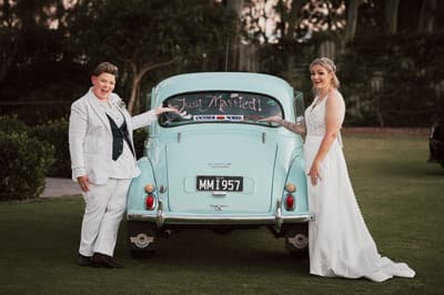 Mandy & Selina — image 326
