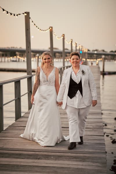 Mandy & Selina — image 347