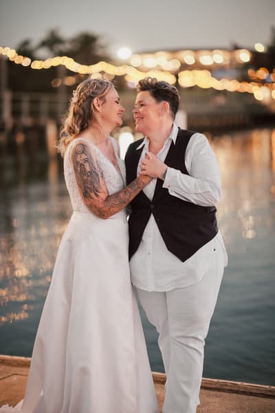 Mandy & Selina — image 373