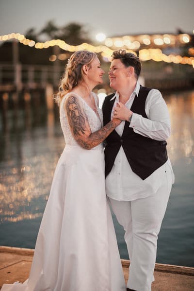 Mandy & Selina — image 374