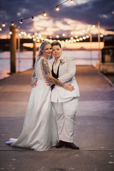 Mandy & Selina — image 396