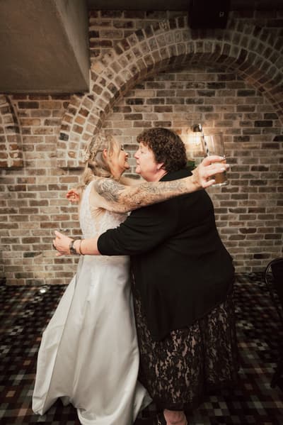 Mandy & Selina — image 722
