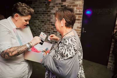 Mandy & Selina — image 750