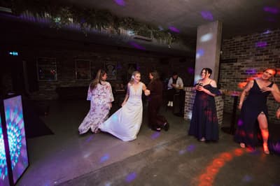 Mandy & Selina — image 763