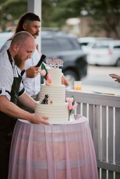 Olivia and Jake — image 398