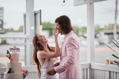 Olivia and Jake — image 413