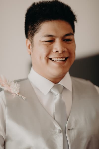 Timothy & Henny — image 16