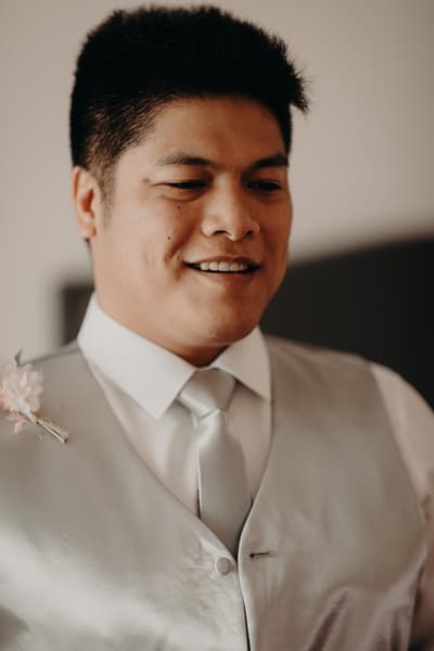 Timothy & Henny — image 18