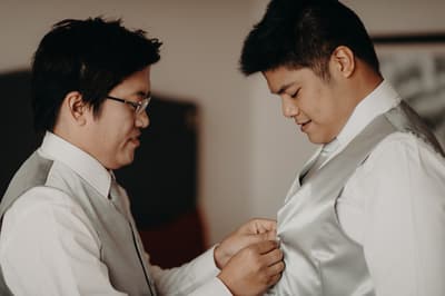 Timothy & Henny — image 19