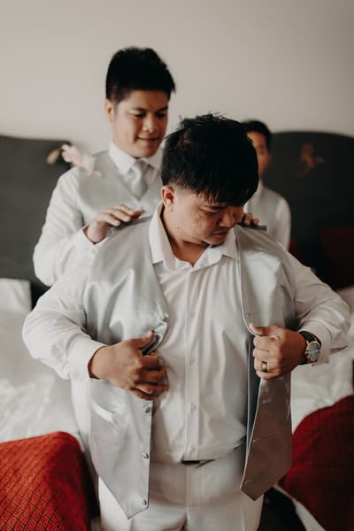 Timothy & Henny — image 26