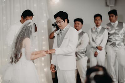 Timothy & Henny — image 393