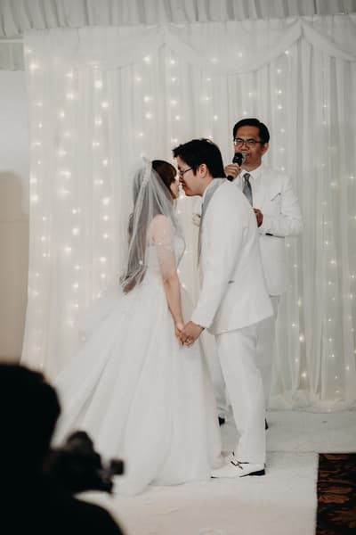 Timothy & Henny — image 400