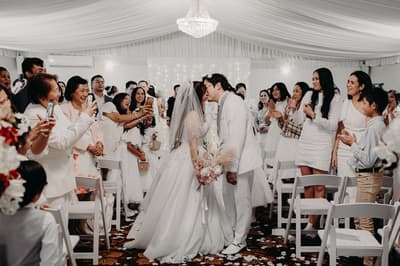 Timothy & Henny — image 427