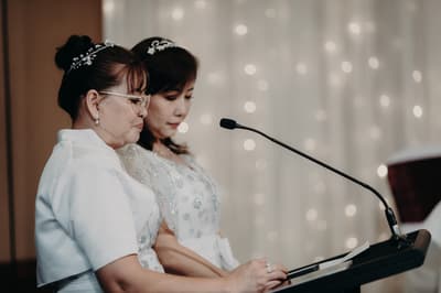 Timothy & Henny — image 936