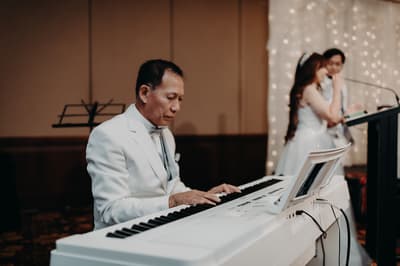 Timothy & Henny — image 966