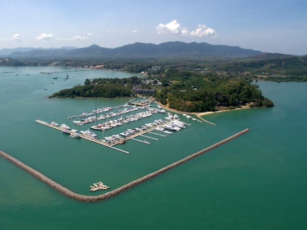 Ao Por Grand Marina photo 2