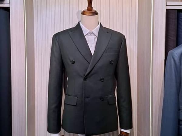 The Loft Bespoke Tailor photo 4