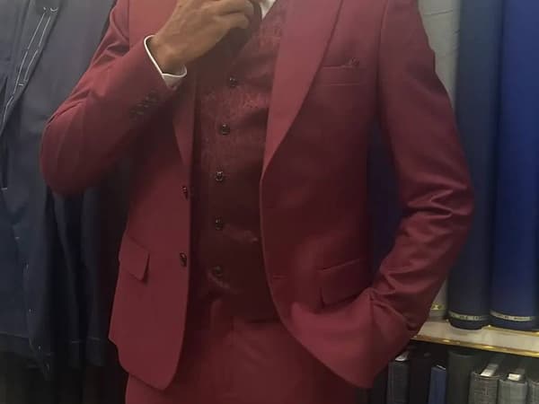 The Outfit Custom Tailor photo 7
