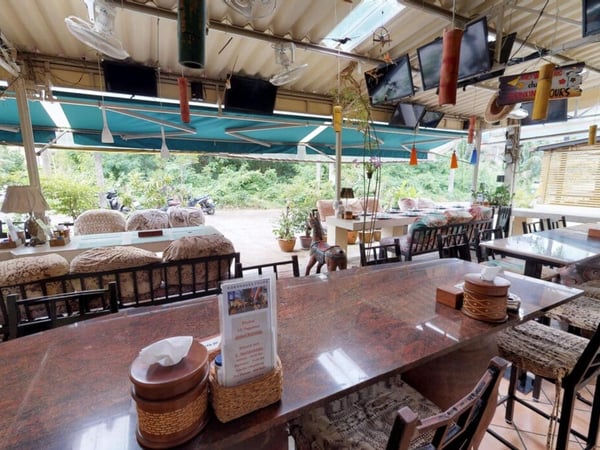Phuket Kokosnuss photo 4