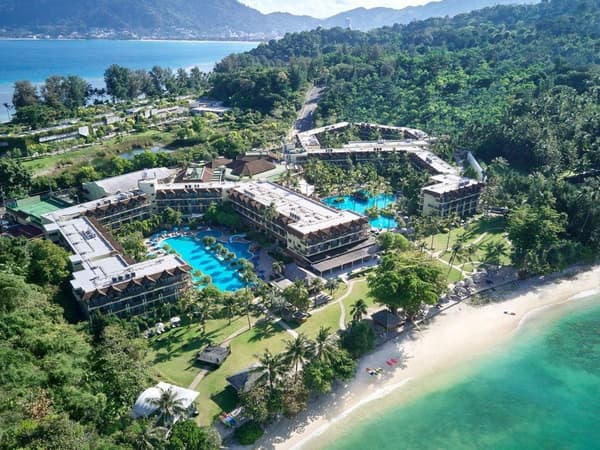 Phuket Marriott Resort & Spa, Merlin Beach