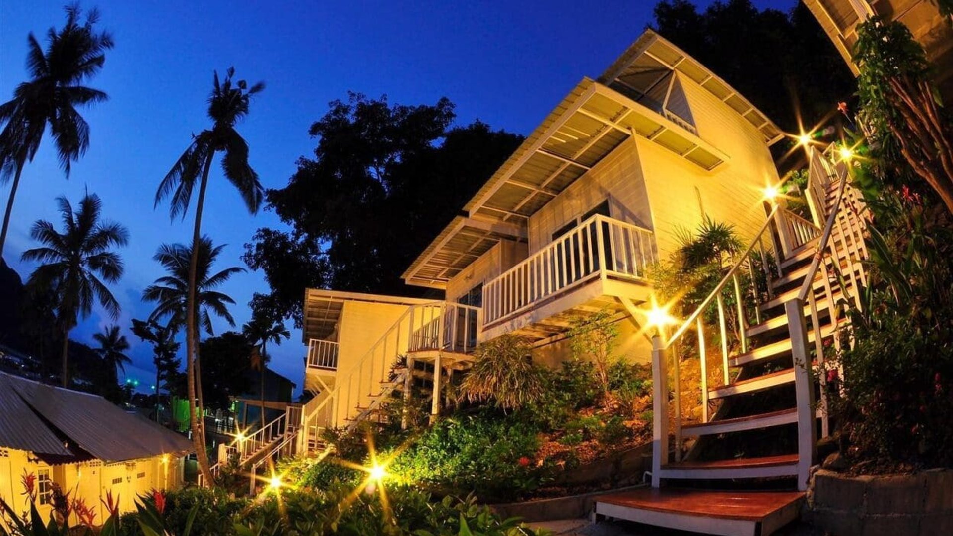 Up Hill Cottage Phi Phi Island