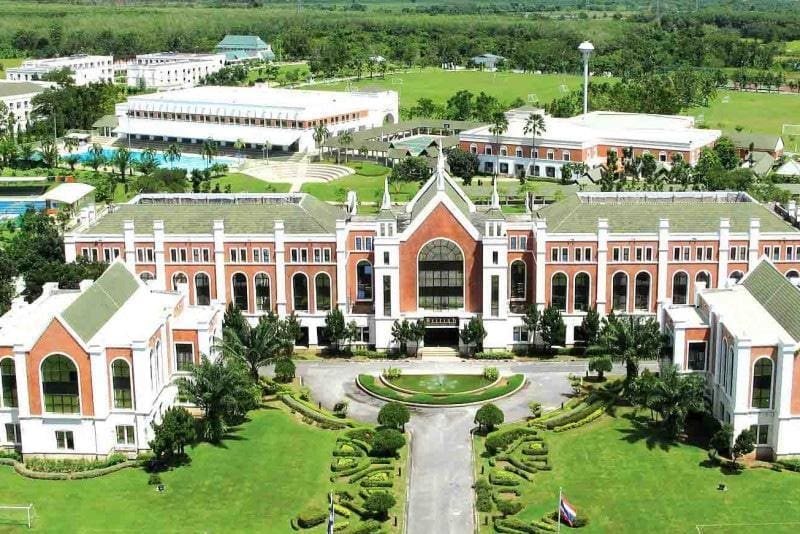 British International School (BIS)