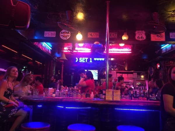 Honky Tonk Bar Patong