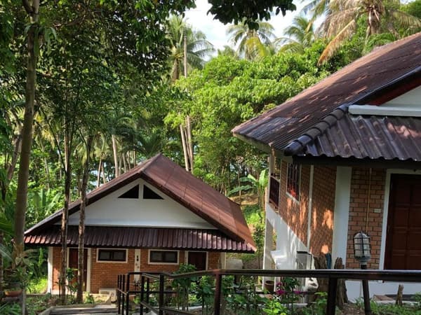 Laem sai bungalow phuket