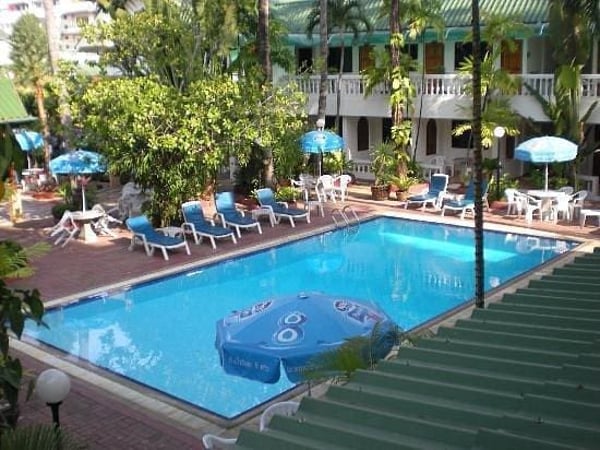 The expat Hotel Phuket photo 4