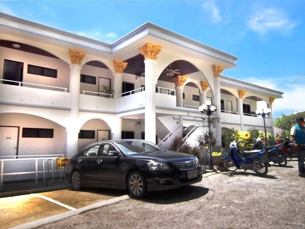 Toy Residence Nanai Road Patong