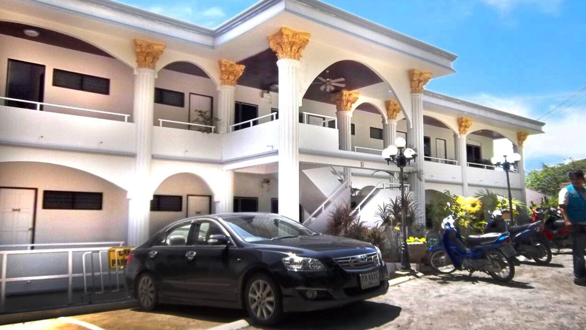 Toy Residence Nanai Road Patong