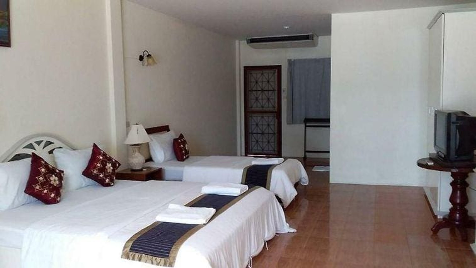 Phuket Nai Thon Resort