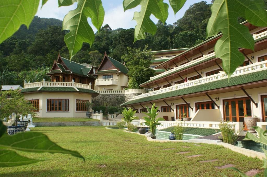 Prince Edouard Apartments & Resort Phuket