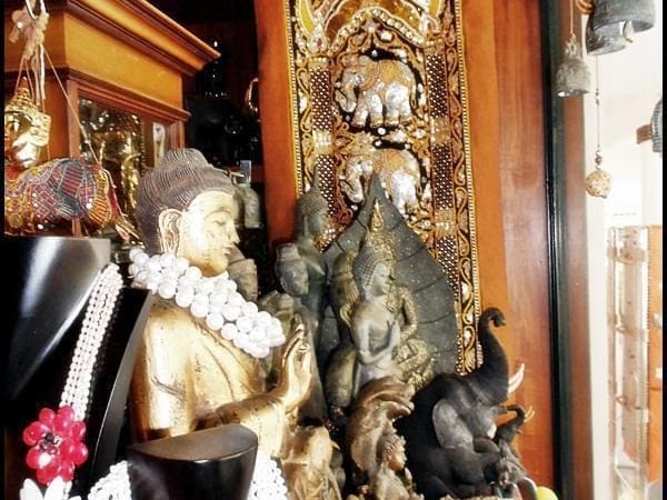 Ruen Thai Souvenirs Patong photo 7