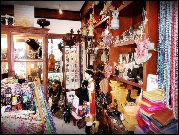 Ruen Thai Souvenirs Patong