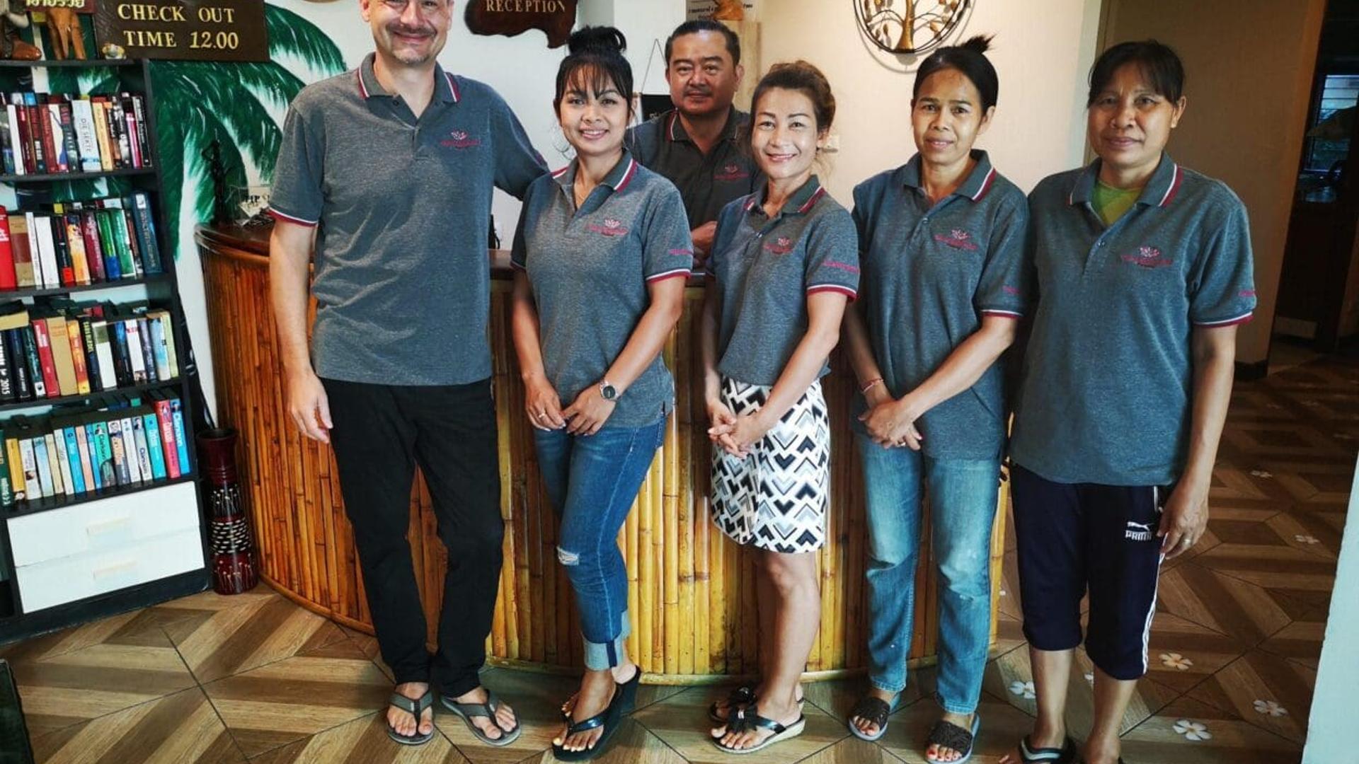 Seven Seas Hotel Phuket