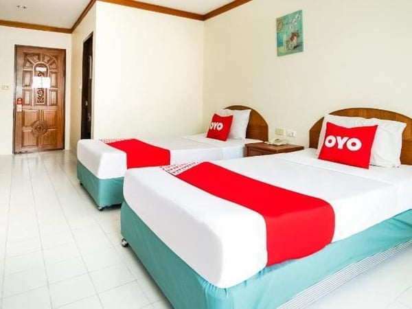 OYO 320 Regent 2002 Guest House Phuket photo 2