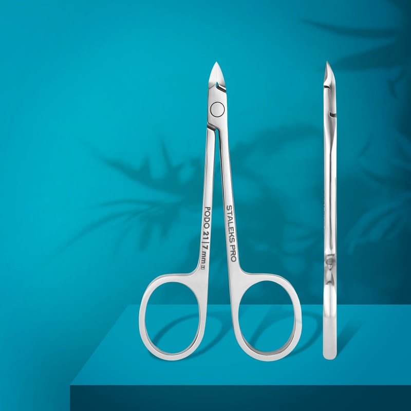 STALEKS PODO 21 Podology scissors style nippers for cuticle and callus, 7 mm