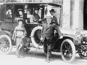 Japanese Family poses with the vehicle in Beijing