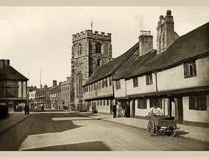 Grammar School and Guild Chapel