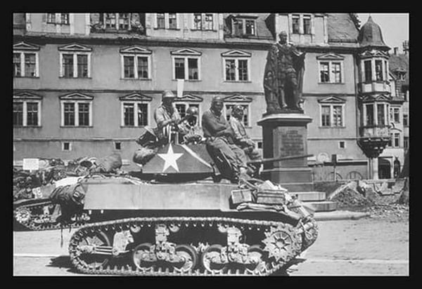 U.S. Light Tanks Stand By and Wait For Call - Art Print