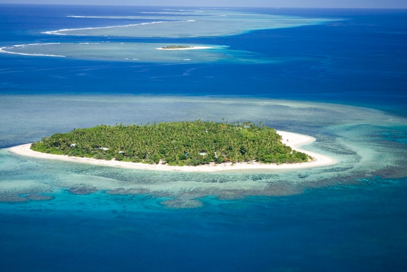 Fiji island - paradise island you should visit 