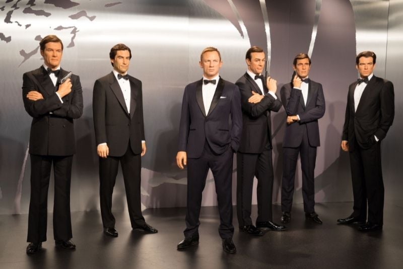 James Bond tour in London