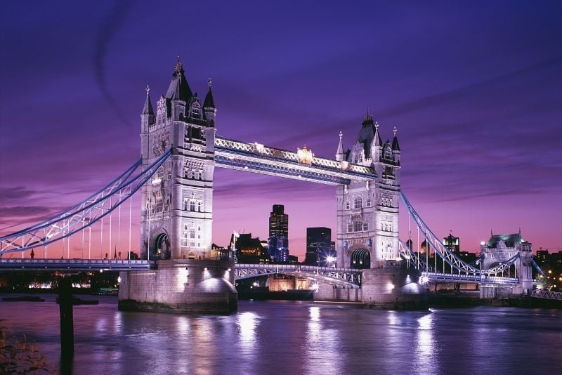 Tower Bridge, Londra