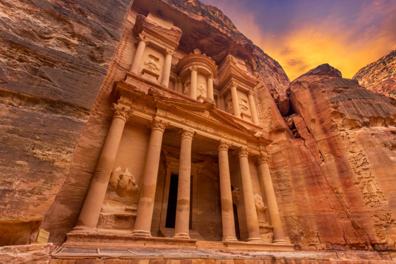 Petra in Jordan - Bucket List ideas 
