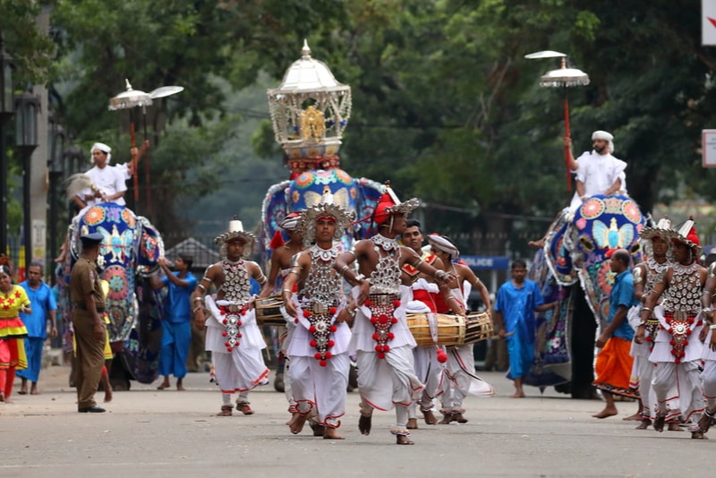 Kandy Festival - Places to Visit in Sri Lanka