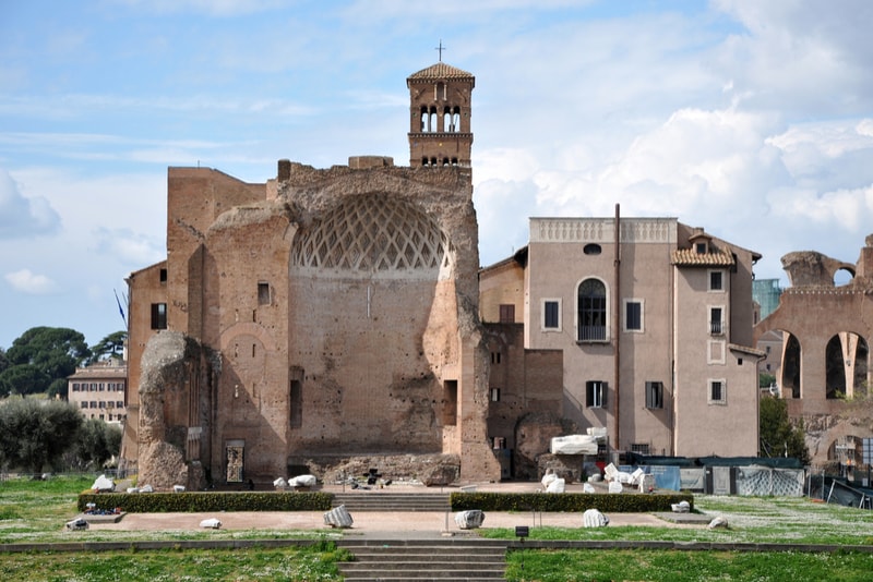 Domus Aurea - places to visit in Rome