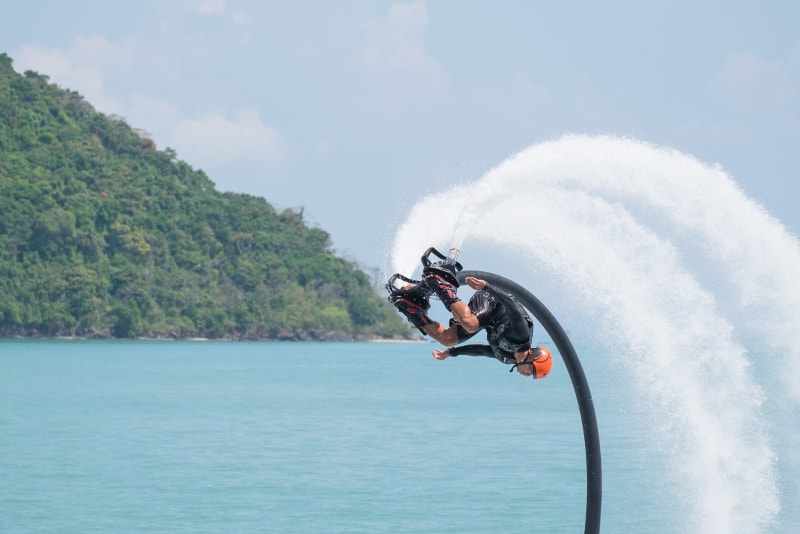 Flyboard - Unterhaltsame Dinge in Bali