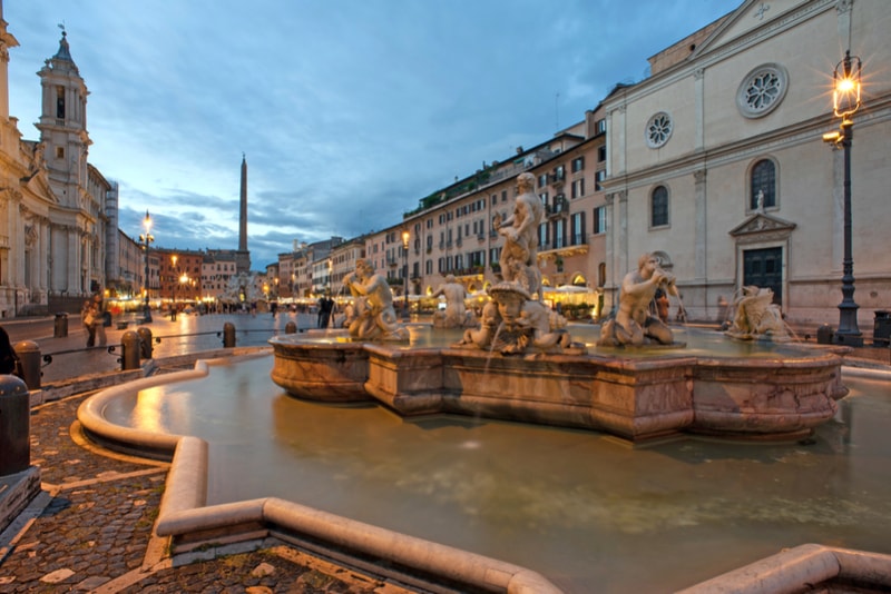 Piazza Navona - places to visit in Rome