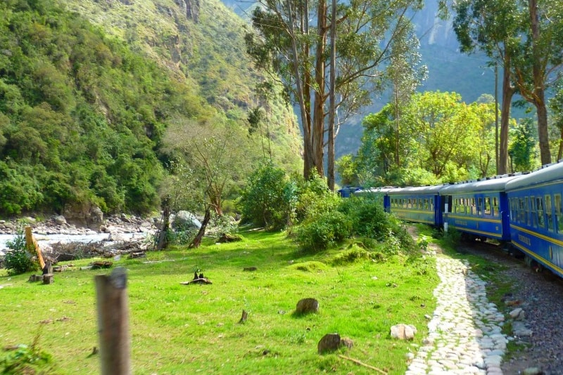 Zug nach Machu Picchu